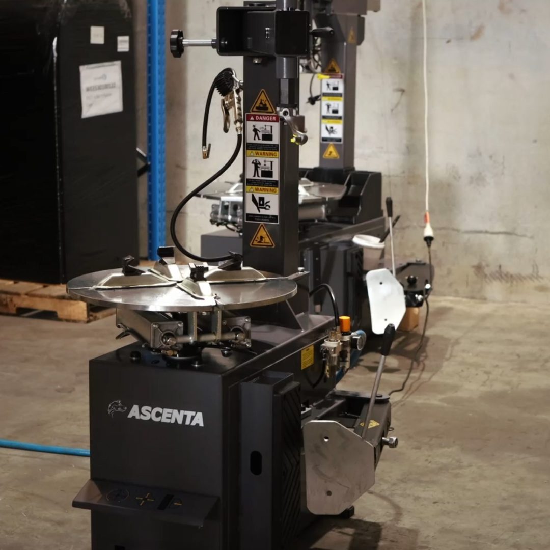 Ascenta ATC21S Swing Arm Tyre Fitting Machine